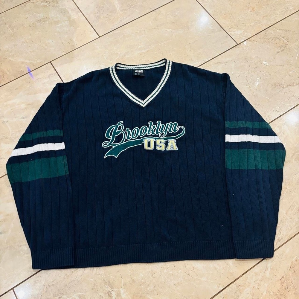 Minga London Brooklyn USA Graphic V-Neck Knit Sweater Navy Blue XXL Streetwear